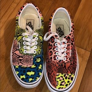women’s us size 8 vans